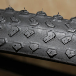 Continental Mountain King ll Performane 27.5x2.3 - E25 - Img 6