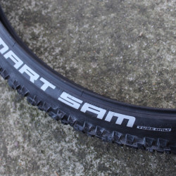 Schwalbe Smart Sam Performance Addix E25 - 29x2.25" - sarma