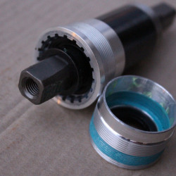 Shimano BB-UN300 monobloc rulment, ax patrat 122mm lung - Img 3