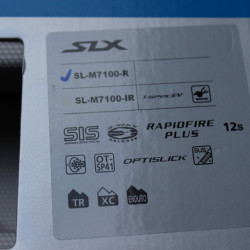 Shimano maneta dreapta(spate) cu colier SLX SL-M7100 12vit.