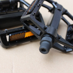 3-19 All Mountain platform pedal