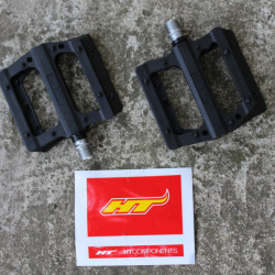 HT Components NANO-P PA12A Platform Pedale - set + stickere