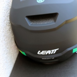 Leatt 1.0 Gravity - Fullface casca MTB - Large(59-60cm) - Img 6