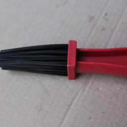 Perie Curatat Lant si Pinioane M-Wave ”Chain cog brush” rosu - Img 4