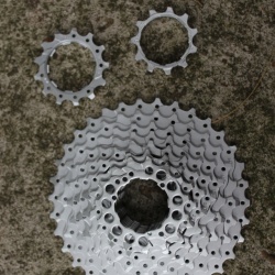 Pinion Sram PG970 - 11-34T - 9vit. Argintiu