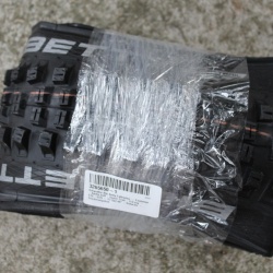 Schwalbe Big Betty cauciuc - Evolution | Addix Soft | Super Trail | TLEasy - ECE-R75 - 27.5x2.40" - pliabil - Img 7