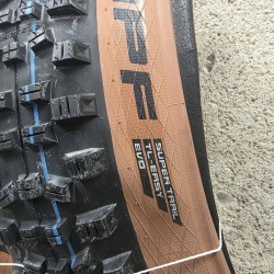Schwalbe Hans Dampf Evo Super Trail 27.5x2.60" TLE Addix SpeedGrip - pliabil - Img 4