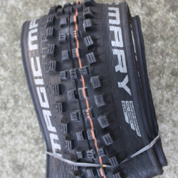 Schwalbe Magic Mary Evo 29x2.40 Addix Super Gravity DH TL-Easy Soft