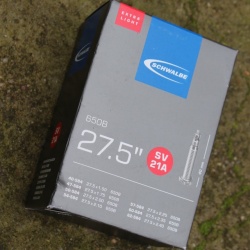 Schwalbe No. 21A Extralight 27.5x1.50x2.40 FV camera MTB - Img 3