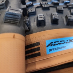Schwalbe Nobby Nic Evo Super Ground E-50 27.5x2.40" Addix - pliabil Bronze Skin
