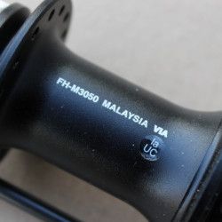 Shimano FH-M3050 CenterLock Disc butuc spate + QR 32 gauri - Img 3