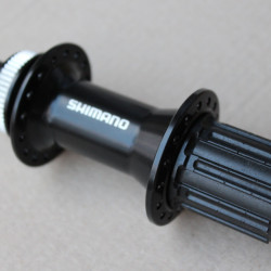 Shimano FH-MT400-B - Centerlock - 12x148mm Boost