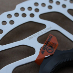 Shimano SM-RT30-S Centerlock - 160mm disc rotor - Img 5