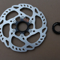 Shimano SM-RT70 SLX IceTech Centerlock - 180mm disc rotor - Img 3