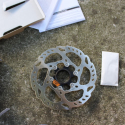 Shimano SM-RT70 SLX IceTech Centerlock intern - 180mm disc rotor - Img 2