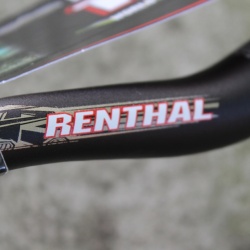 Renthal Fatbar V2 Riser Handlebar 800mm - rise 30 negru