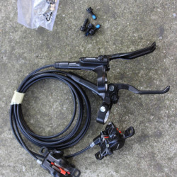 Shimano BR-MT200 set complet cu olive, insertii si suruburi
