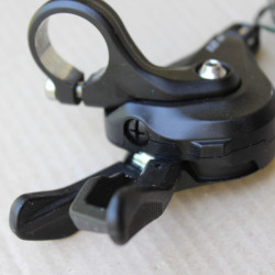 Shimano maneta dreapta(spate) - colier Deore SL-M6100 12vit.