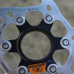 Shimano SM-RT70 SLX IceTech Centerlock intern - 180mm disc rotor - Img 3