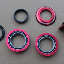 Cuvete Semi-Integrate Viaron CNC 1 1/8" - ZS44/28.6|ZS44/30 - rosu