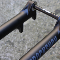 RockShox Judy Silver TK 29" Solo Air 120 Tapered Boost furca telescopica - Img 7