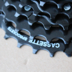 Shimano CS-HG200-8 viteze 12-32T - Img 6