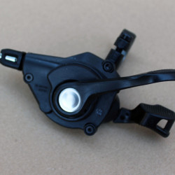 Shimano maneta dreapta(spate) cu colier XT SL-M8100 12vit.