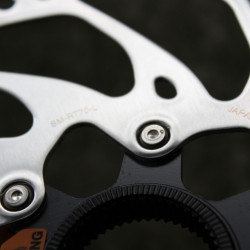 Shimano SM-RT70-L SLX IceTech External Centerlock - 203mm disc rotor - Img 4