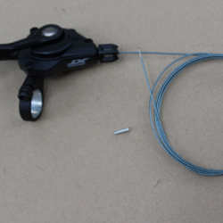 Shimano maneta dreapta cu colier Shimano XT Linkglide SL-M8130 11vit. E-bike