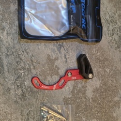 Toopre Flip-Guide Wide UltraLight CNC - ISCG-03 Chain Guide rosu - Img 5
