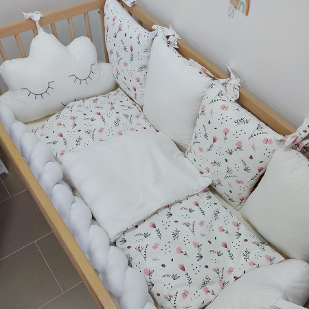 Ogradica za krevetac jastučići sa posteljinom cvetići ( TNC_JA86V7_3233934 ) - Img 1