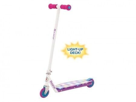 Razor Party Pop Scooter - Pink ( 13073062 )