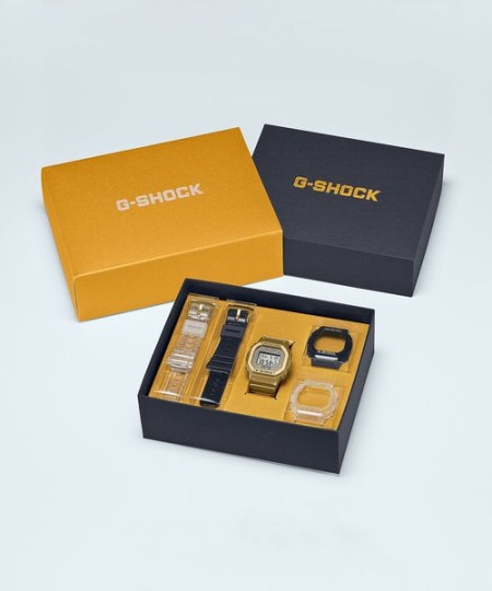 Casio g-shock ženski sat ( DWE-5600HG-1 )