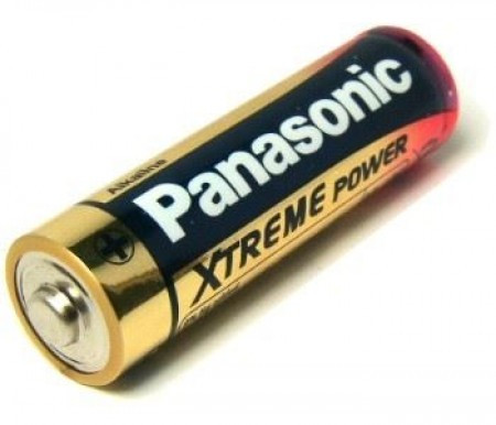 Panasonic paket punjive baterije + punjač ( D0235126 ) - Img 1