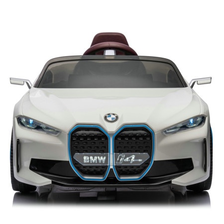 BMW I4 Beli dečiji automobil na akumulator sa premium opremom ( 11500 )