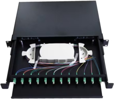 Optički patch panel ExeLink sa 12 konektora SC/APC za rek orman