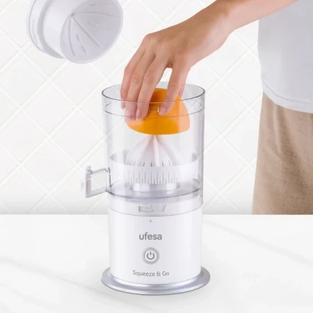 Ufesa cediljka za citruse squeeze&go/punjivi/snaga 45w/beli