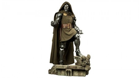 Doctor Doom: Marvel Legendary Scale Figure ( 025015 ) - Img 1