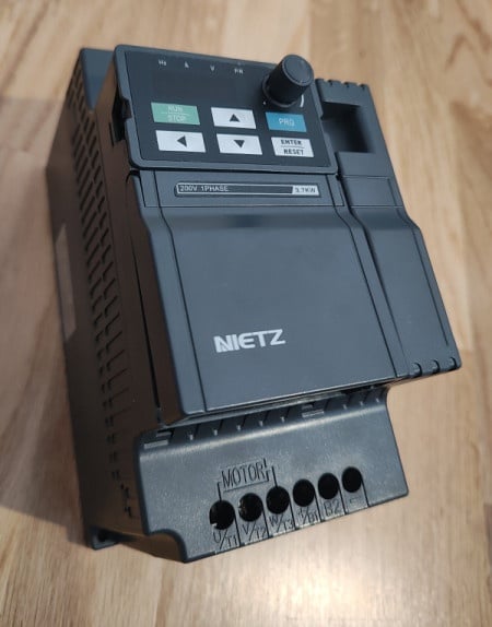 Inverter NIETZ NZ2200-03R7G, 1PH 220V Output: 3PH 220V 16A, 3,7kW