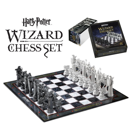 Noble Collection Harry Potter - Gifts - Wizard’s Chess Set ( 051908 )