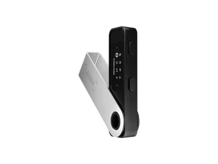 Ledger Nano S PLUS Black Kripto novčanik