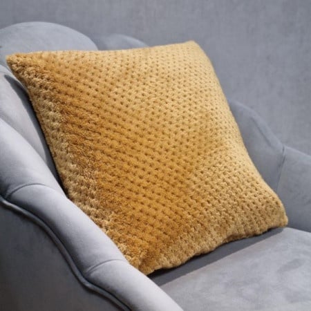 Dekordom dekorativna jastučnica noah 45x45cm - mustard - hml ( 040530 )-1