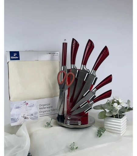 Tchibo Set stolnjak i royalty rotirajući crveni noževi ( 359285 )