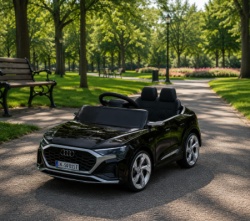 Dečiji auto na akumulator - Audi S Q 8 Licencirani - Crni