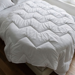 Dekordom jorgan bella comfort 200x200 ( 026001 )