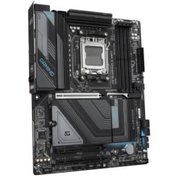 Gigabyte X870 GAMING X WIFI7 AMD X870 AM5-3