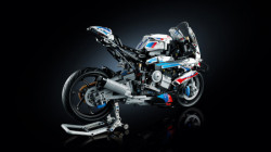 Lego BMW M 1000 RR ( 42130 ) - Img 13