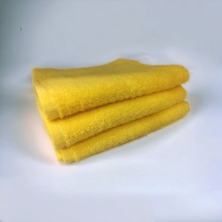 Peškir Indy 70x130 glat 400g/m2 žuti ( VLK000663-zuti )