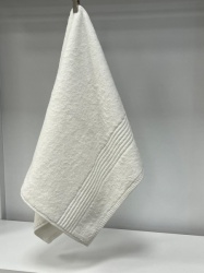 Peškir Stock 50x90cm S48 Dezen Bela boja ( VLK000941-stockS48 )