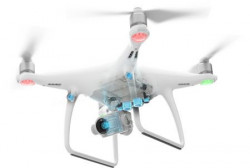 Phantom 4 Advanced (with two extra batteries) ( ) - Img 4